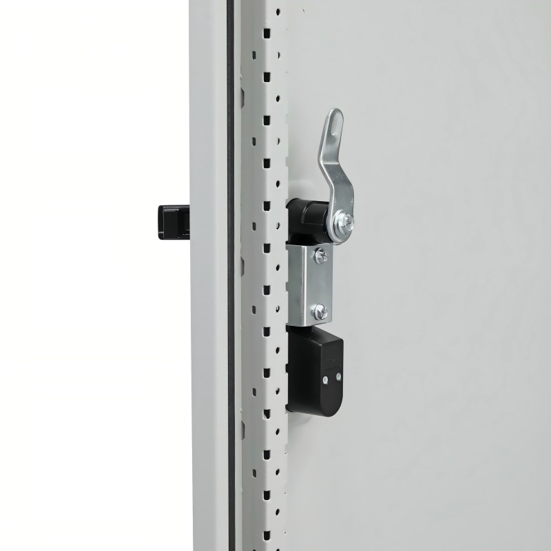 Free-Standing Metal Enclosed XL-21 Electrical Switchboard
